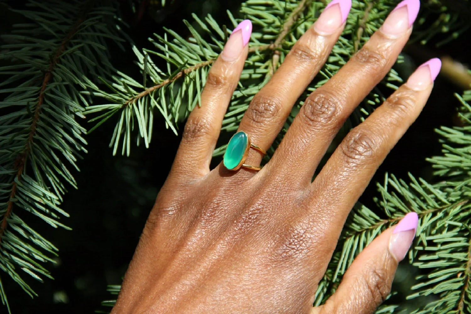 YAA YAA LONDON Green Bean Gemstone Ring
