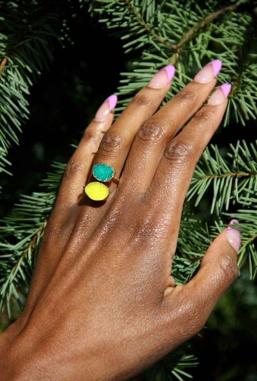 Emerald Green and Sunny Yellow Semi Precious Gold Ring